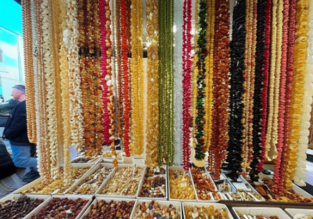 발트해의 보석, 다양한 빛깔과 형태를 자랑하는 폴란드 호박